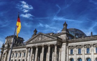 https://pixabay.com/de/photos/bundestag-reichstag-berlin-2463231/